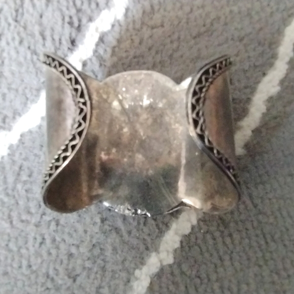 Abstract Abalone Shell Stone Cuff Bracelet - Picture 3 of 11